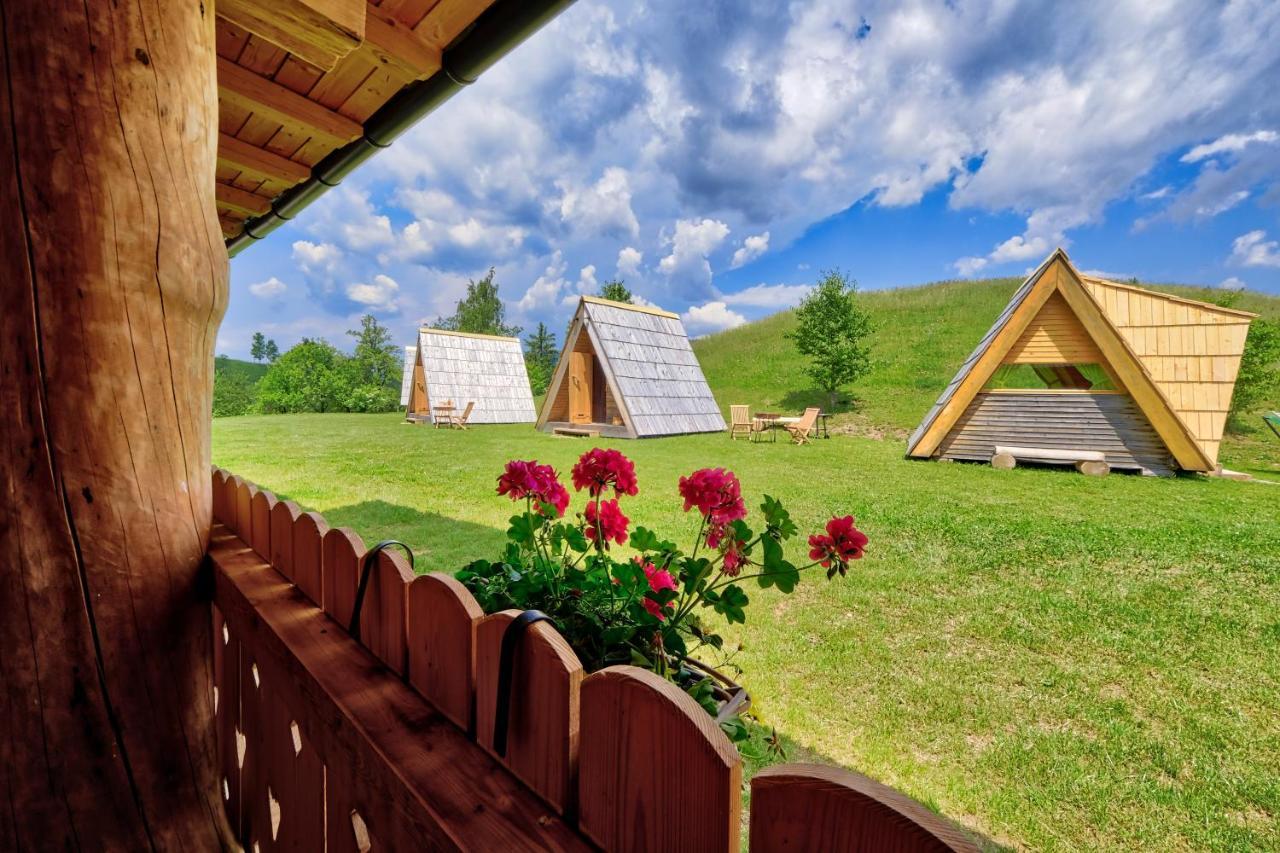 Glamping Brodej Hotel Vitanje Exterior foto