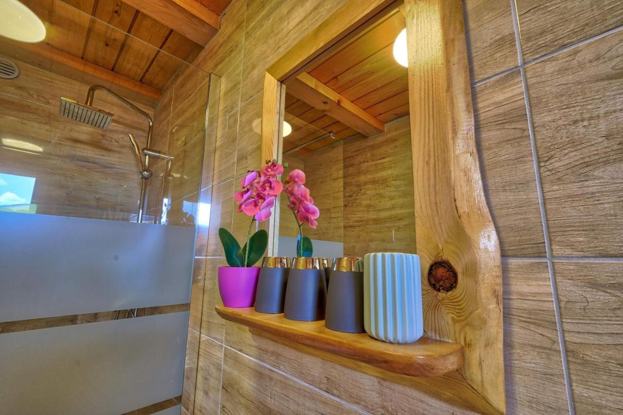 Glamping Brodej Hotel Vitanje Exterior foto